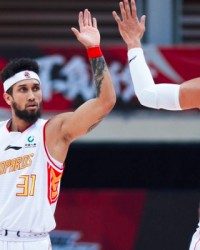 壹号娱乐- 乌迪内斯黑马姿态不减，三后卫体系成联赛最大惊喜  