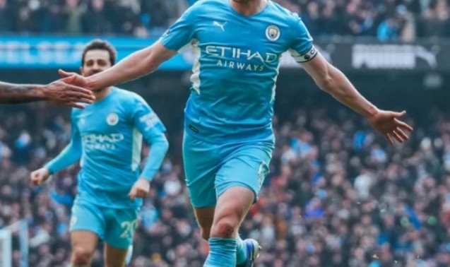  科隆门将超神扑救零封拜仁攻击群  