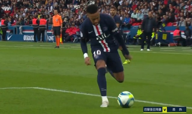  巴黎圣日耳曼豪取连胜，法甲霸主地位稳固如磐石